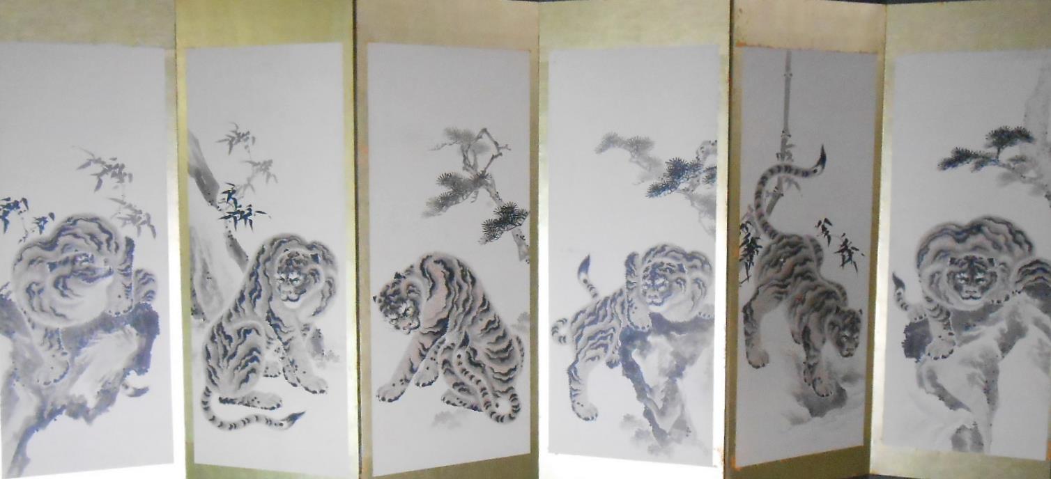 欄間額 彫刻 象牙調 昭和 希少富士山アンティーク 象牙彫刻の神髄に近づく - 日本経済新聞