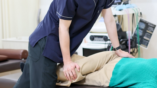 骨格調整で肩こりを軽減する方法