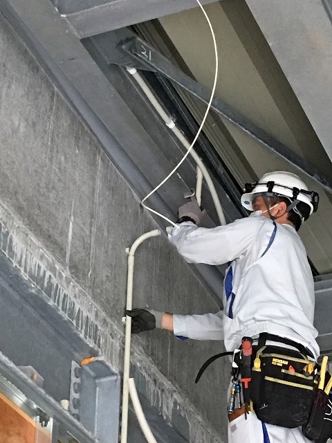 屋内での電気配線工事の様子。その1【新潟】