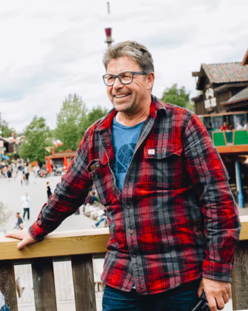 Niet zomaar een Luttenaar: John Arkes 50 jaar in dienst!