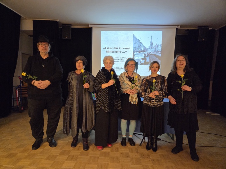 Thomas Suckow, Waltraud Köhler, Silvia Gäbel-Momber, Lena Semke und Diana Schaal Foto: Kerstin Kaie