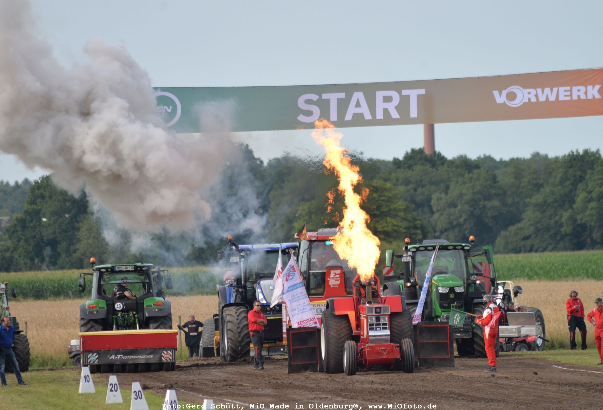 Trecker_Pulling_FOTO_www.MiOfoto_de