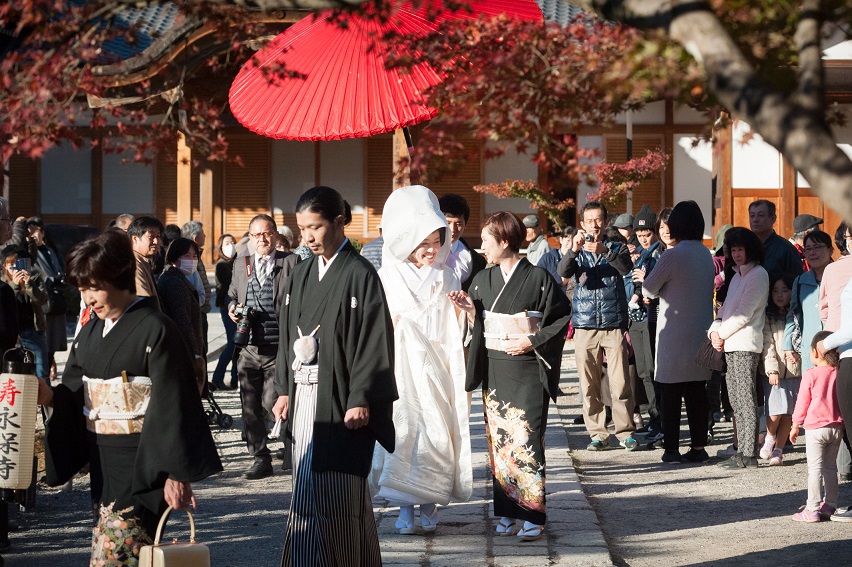 紅葉の永保寺　和婚
