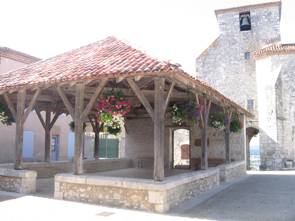 Pujols, son marché couvert