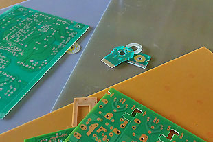 リジットプリント基板の製造(FR-1/CEM-3/FR-4)に特化 - ベテル リジットプリント基板の製造(FR-1/CEM-3/FR-4)に特化 - ベテル