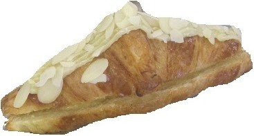 croissant amande praliné et abricots sirop