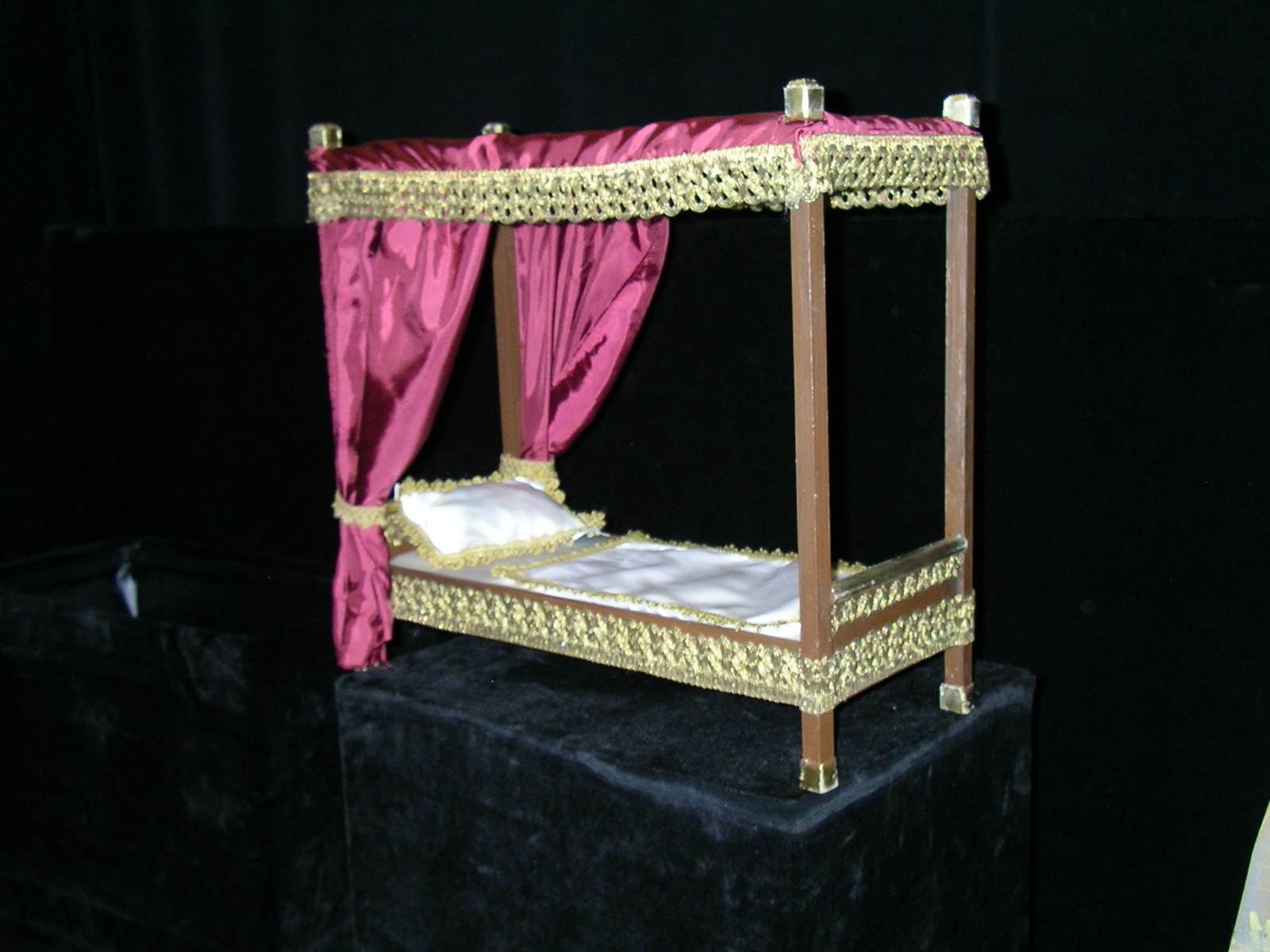 Bett "Waldhaus"