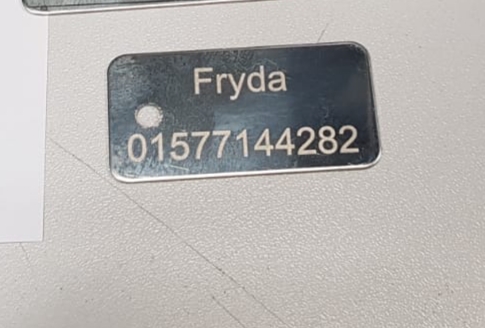 Gelaserte Edelstahlplakette