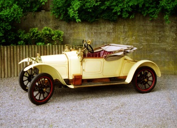 Stellite 8/10 HP open tourer, constructed in 1915, 1100 ccm, 4 cylinders - Switzerland