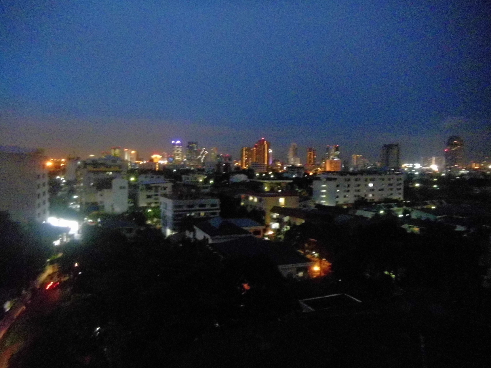 Blick vom Hoteldach auf Bangkok