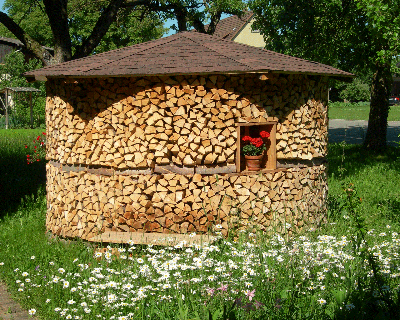 Foto: Wildbrenner - Holzmiete