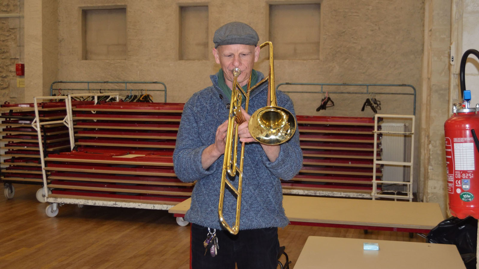 Essai d'un trombone à pistons belges
