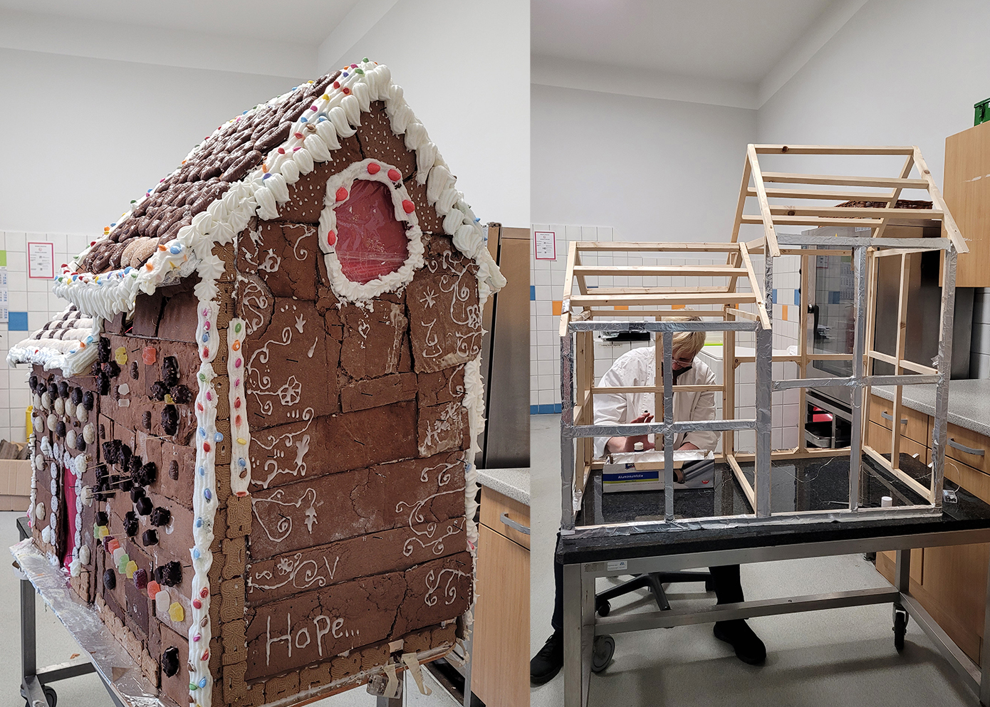 Teilnehmende der Duisburger Werkkiste bauen  Riesen-Lebkuchenhaus für den Petershof