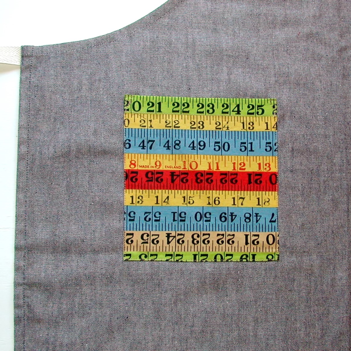 No.2119 グレーチェリー ハンドメイド 子供 エプロン 紐も結ばなく 幼児 キッズ 子供用エプロンDIY 色落ちしない 可愛い