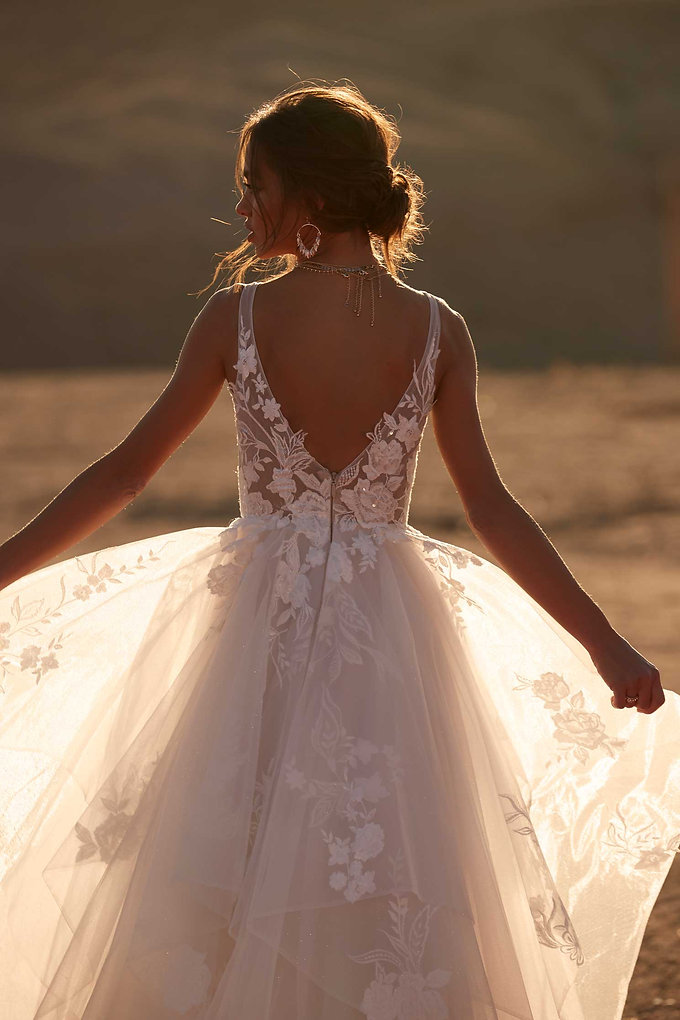 Preisreduziertes günstiges A-Linie-Brautkleid Madi Lane