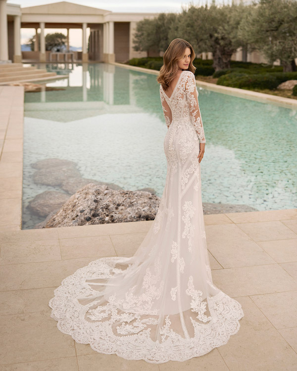 Günstiges Brautkleid Vergi von Rosa Clará