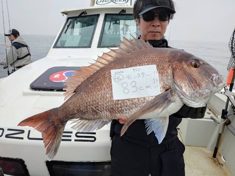 6月15日　モンスター真鯛83ｃｍ