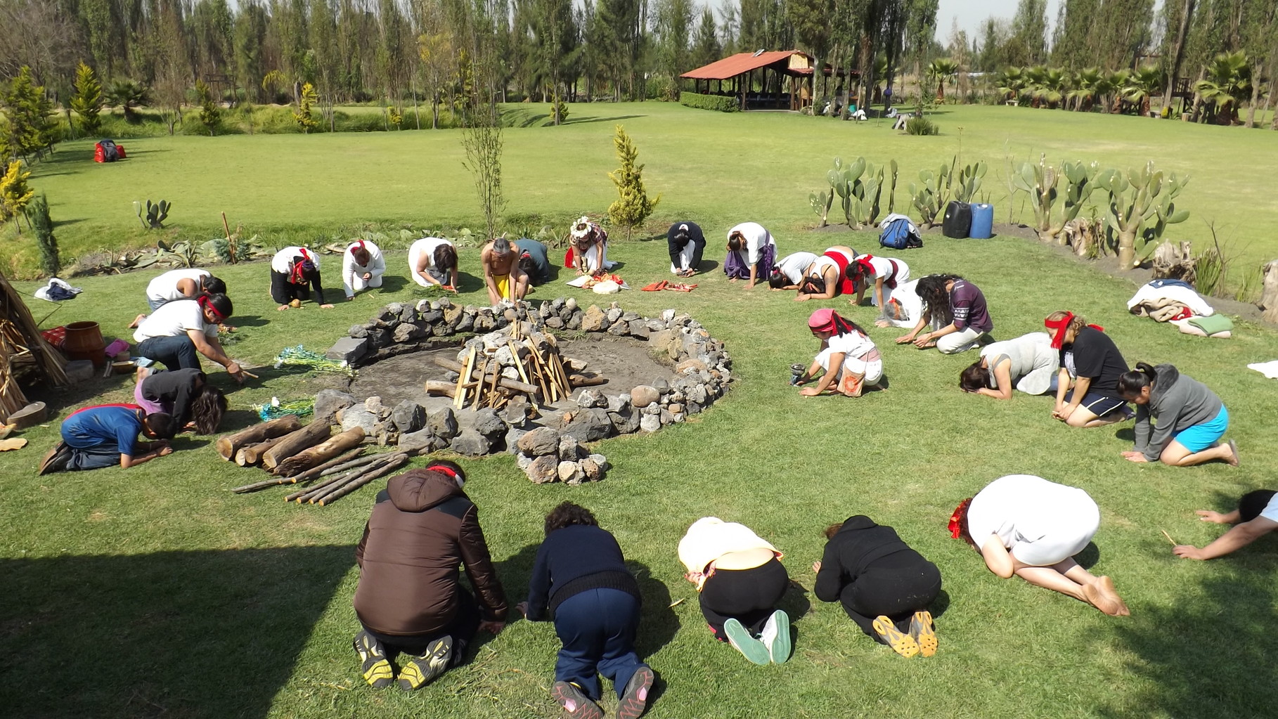 En ésta ceremonia también puedes hacer peticiones especiales a las deidades de la naturaleza.
