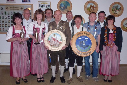 von links: Brunhilde Kattner, Hans Pusch, Helga Metterlein, Armin Dirr, Oswald Beck, Ralf Kahn, Harry Blank, Sebastian Müller, Otto Metterlein, Doris Niederhuber