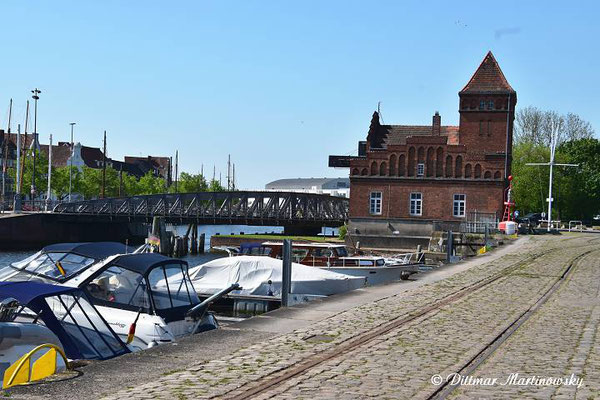 2023 Lübeck  am Hafen 