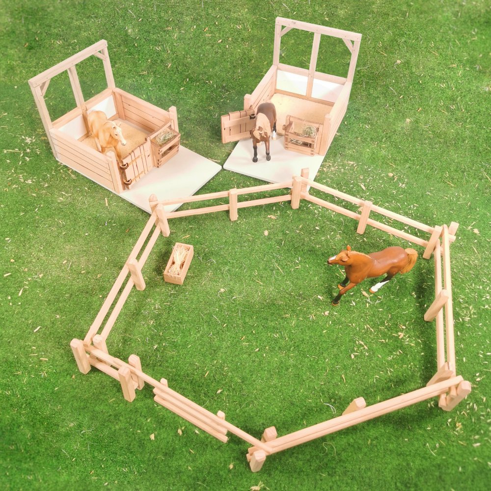 Holzpferdestall Starter Set für deine Schleich® Pferde