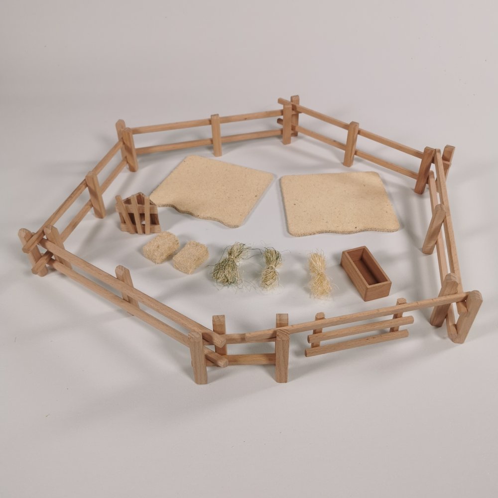 Zaunset und Zubehör aus Holz – passend für Schleich® Pferde
