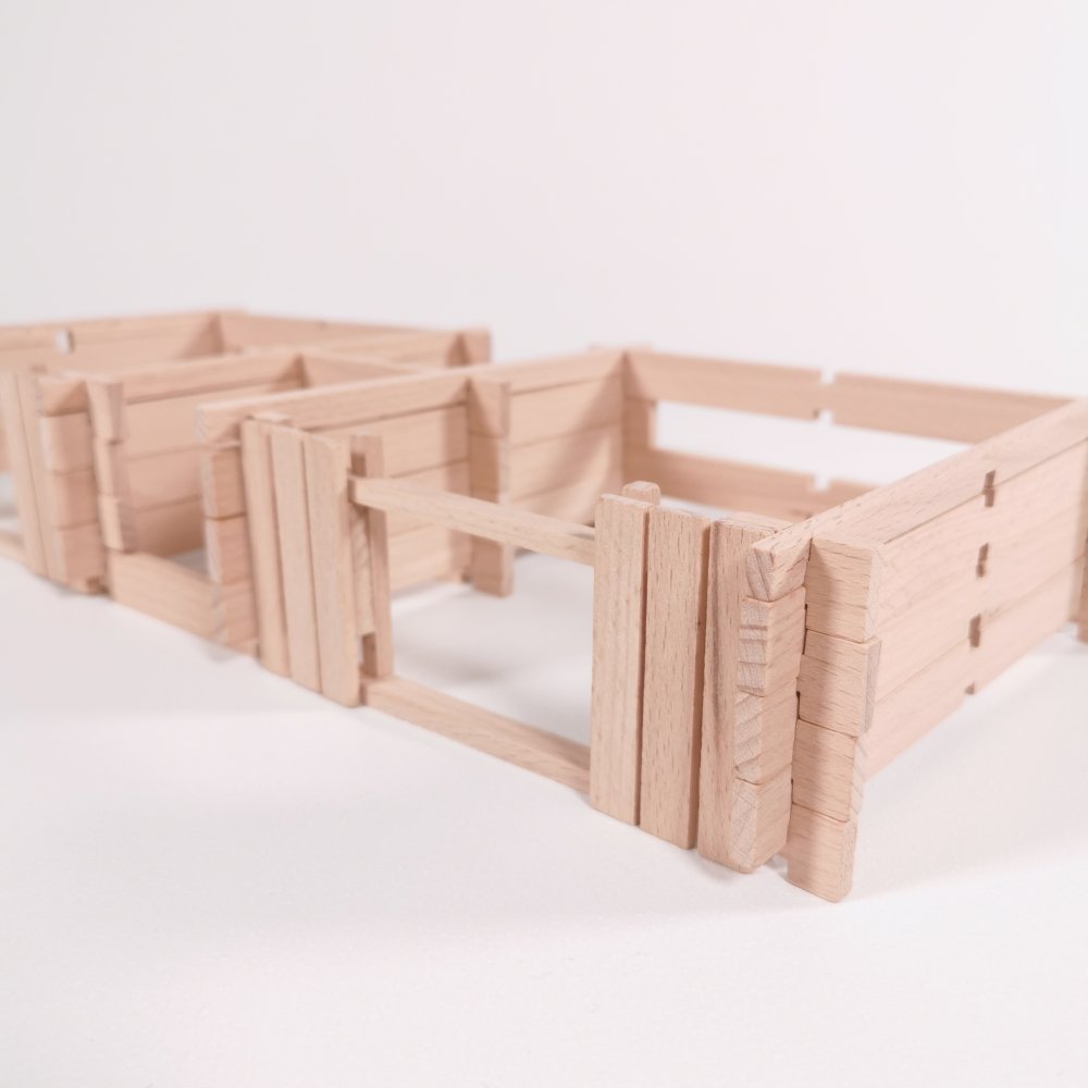 Detailansicht Pferdebox aus Holz – passend für Schleich® Pferde