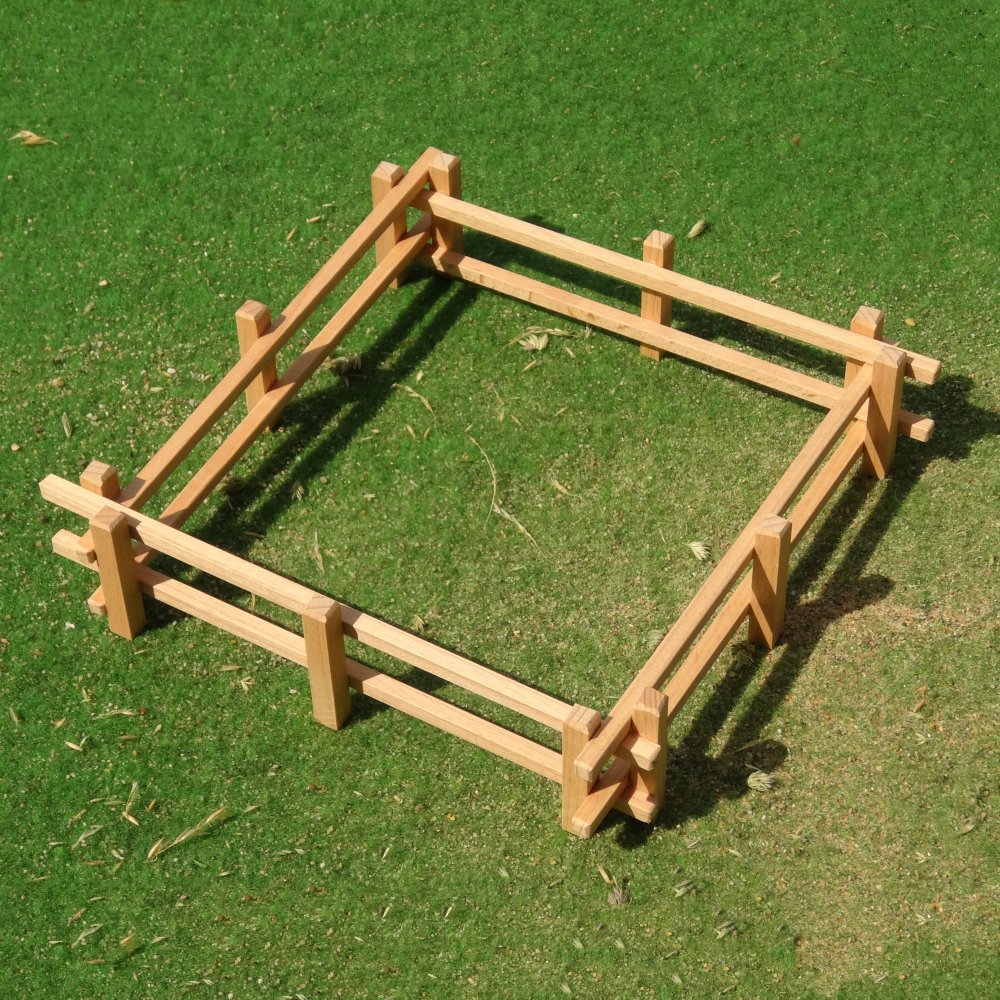 Rechteckiger Aufbauder Pferde Koppel aus Holz passend für Schleich® Pferde