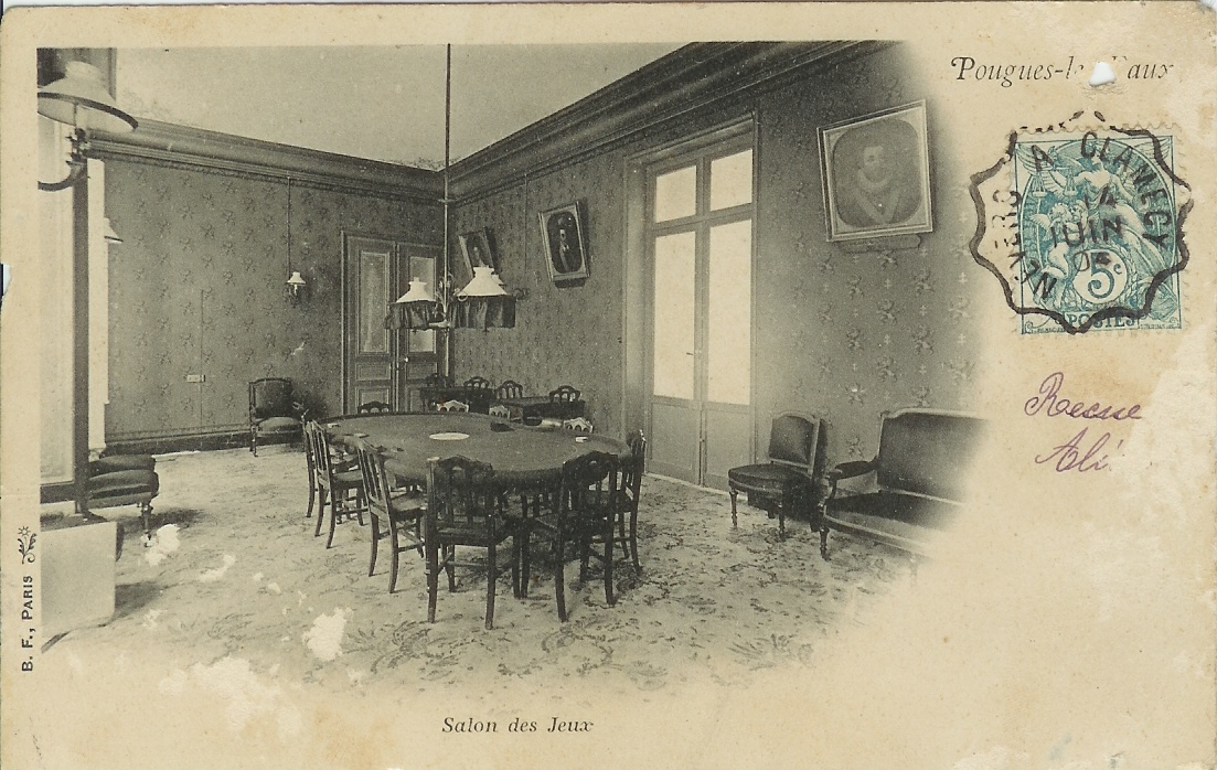 L'intérieur de l'ancien Casino - le salon des jeux