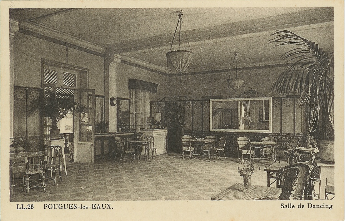 L'intérieur de l'ancien Casino - la salle de dancing