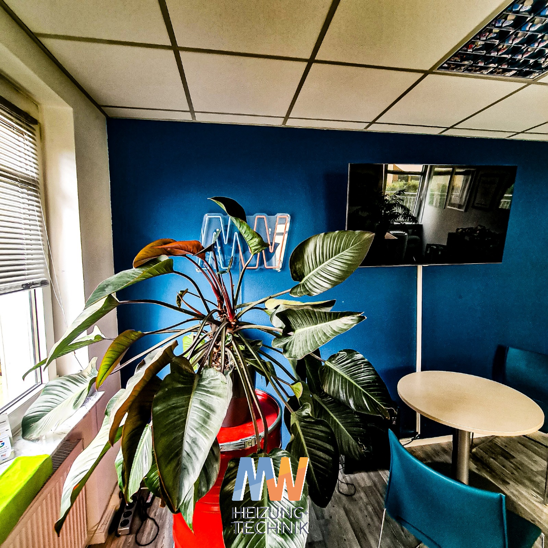 MW Meisterwinter Büro- TV Wand und LOGO