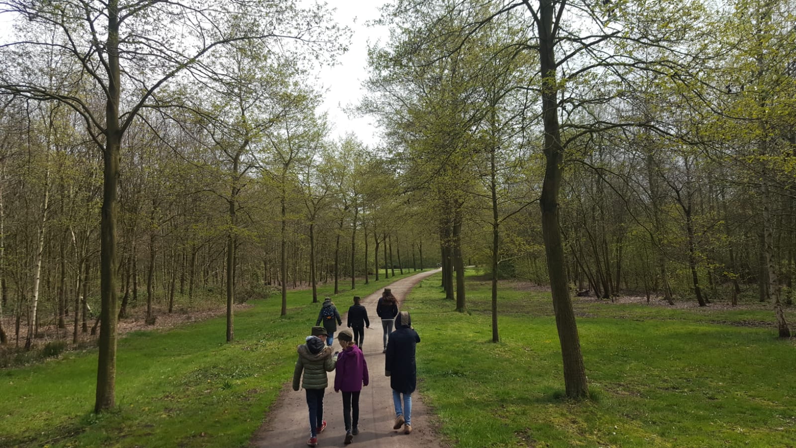 Route grotendeels door de natuur