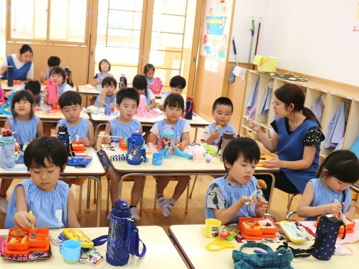 給食の様子