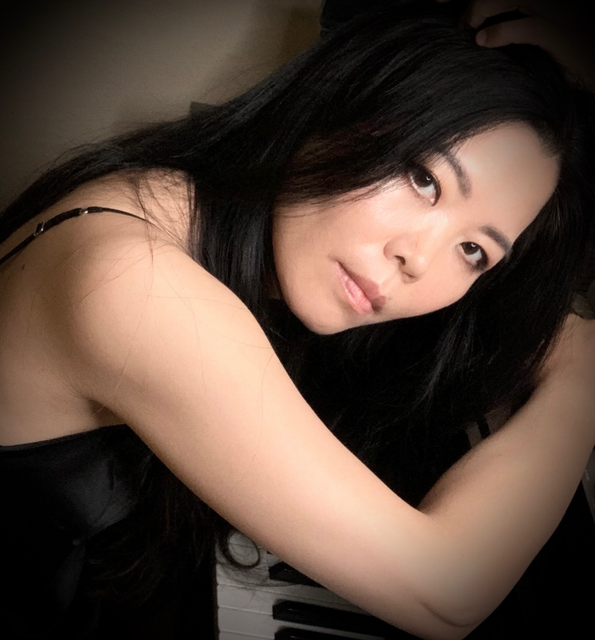 Selected Artists #4 Motoko Honda