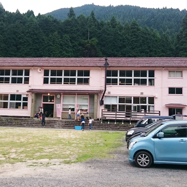 西粟倉村 学校
