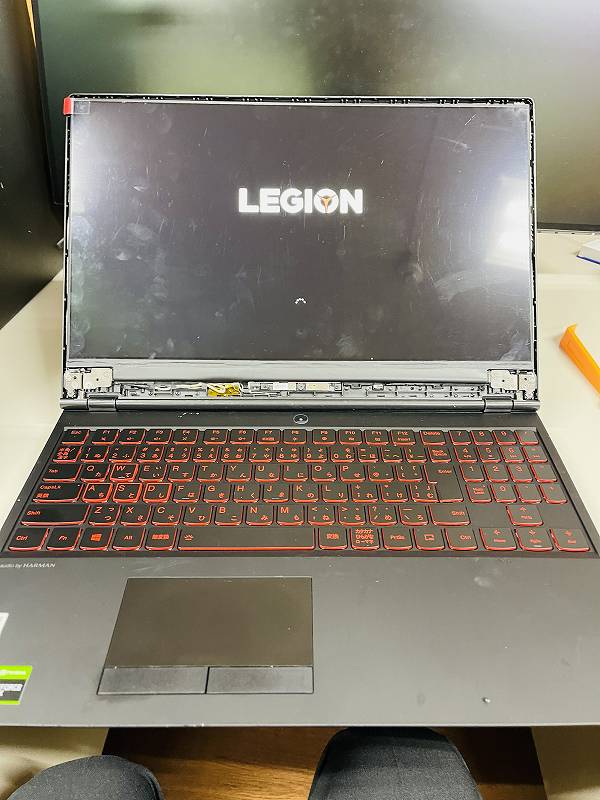 【出張修理】岐阜県土岐市にて Lenovo Legion Y7000 2019の液晶パネル交換作業を行わせて頂きました