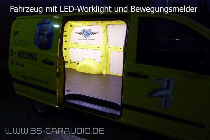 LED Worklight im Mercedes-Benz Vito