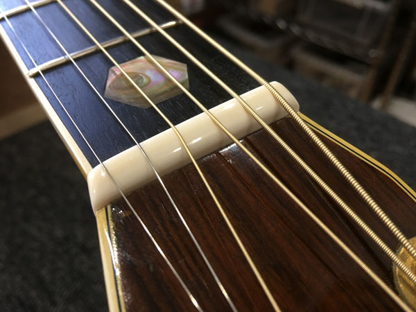 Martin D45 ナット交換