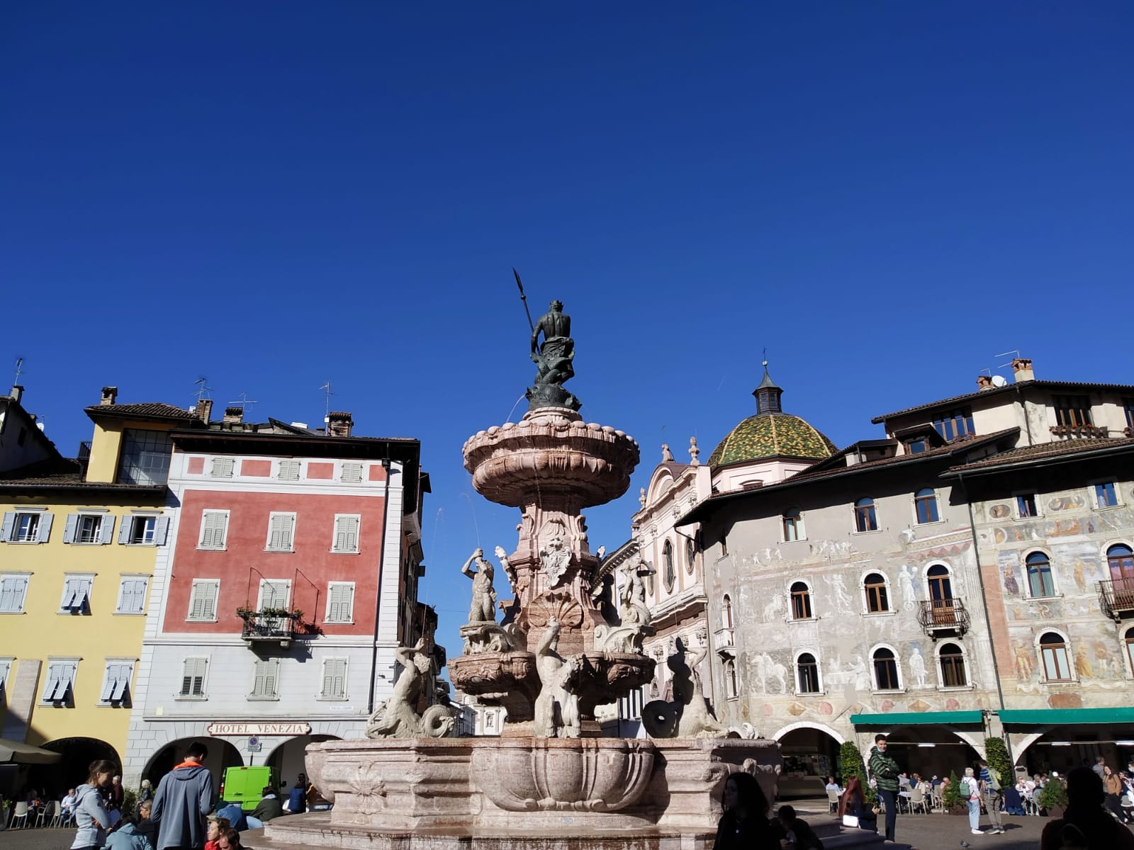 Trekking a Trento: quattro passi per la città tra intrighi e misteri