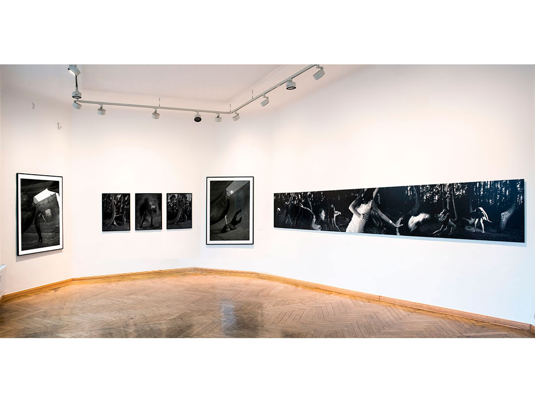 Staged Photographs, with the group Engelberg, Galerie Pankow, Berlin 2021,  Ⓒ A. Glusgold