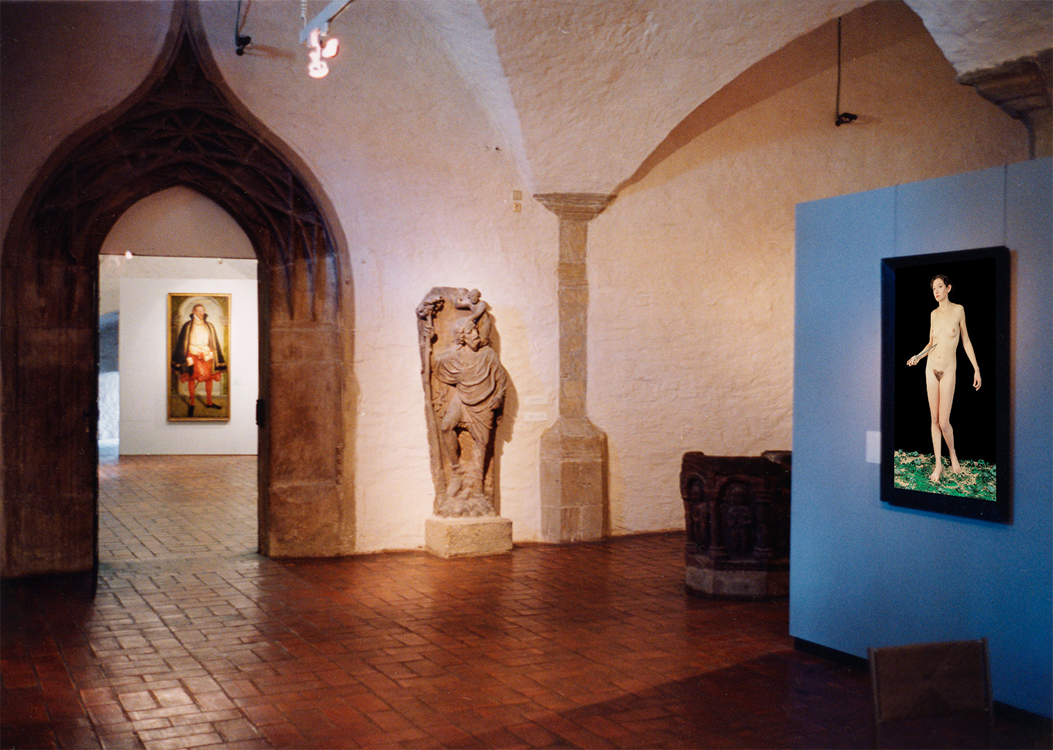 Die Vergangenheit hat erst begonnen, The Past Has Only Just Begun, Kunstmuseum Moritzburg, 2003