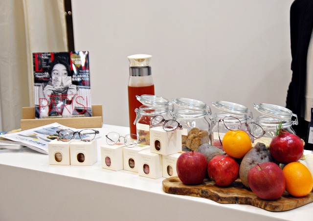 ELLEcafeをイメージした展示会会場のELLEブース