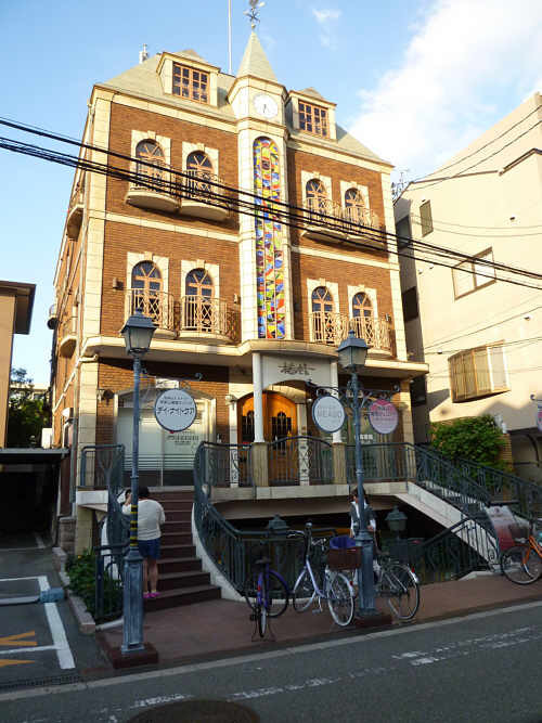 帝塚山さんぽ帝塚山３丁目駅から帝塚山駅