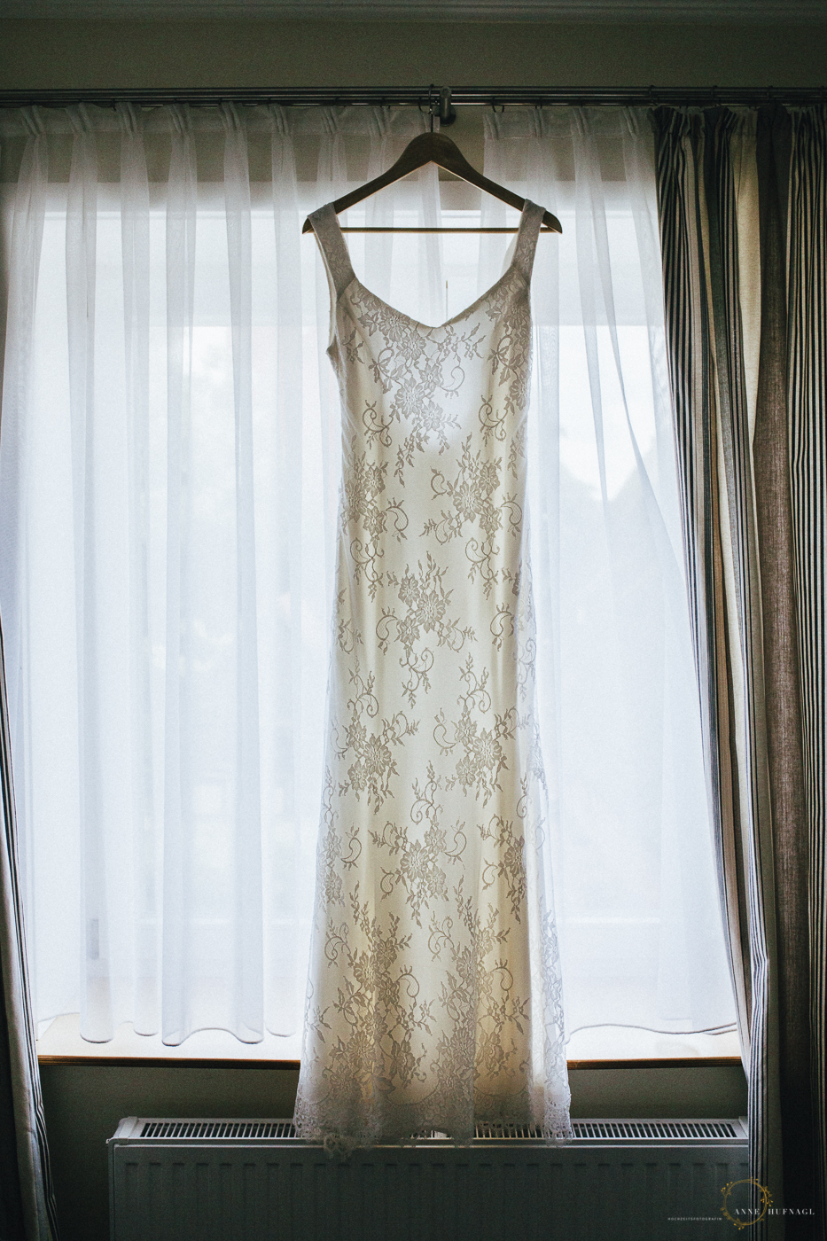 Wunderschönes DIY Hochzeitskleid selbstgenäht von der Braut