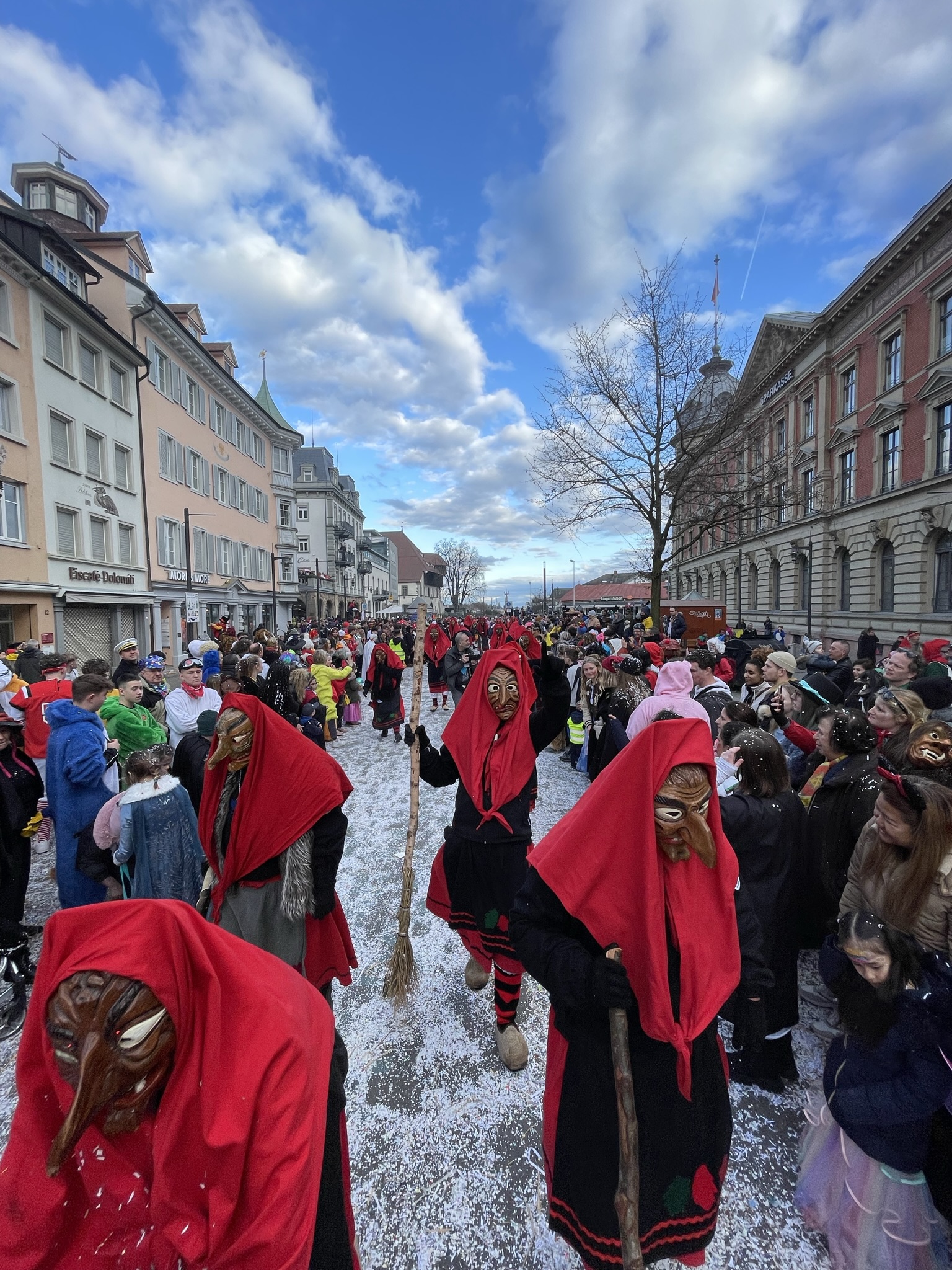 Umzug Konstanz Bruderhof Waldschrat Zunft