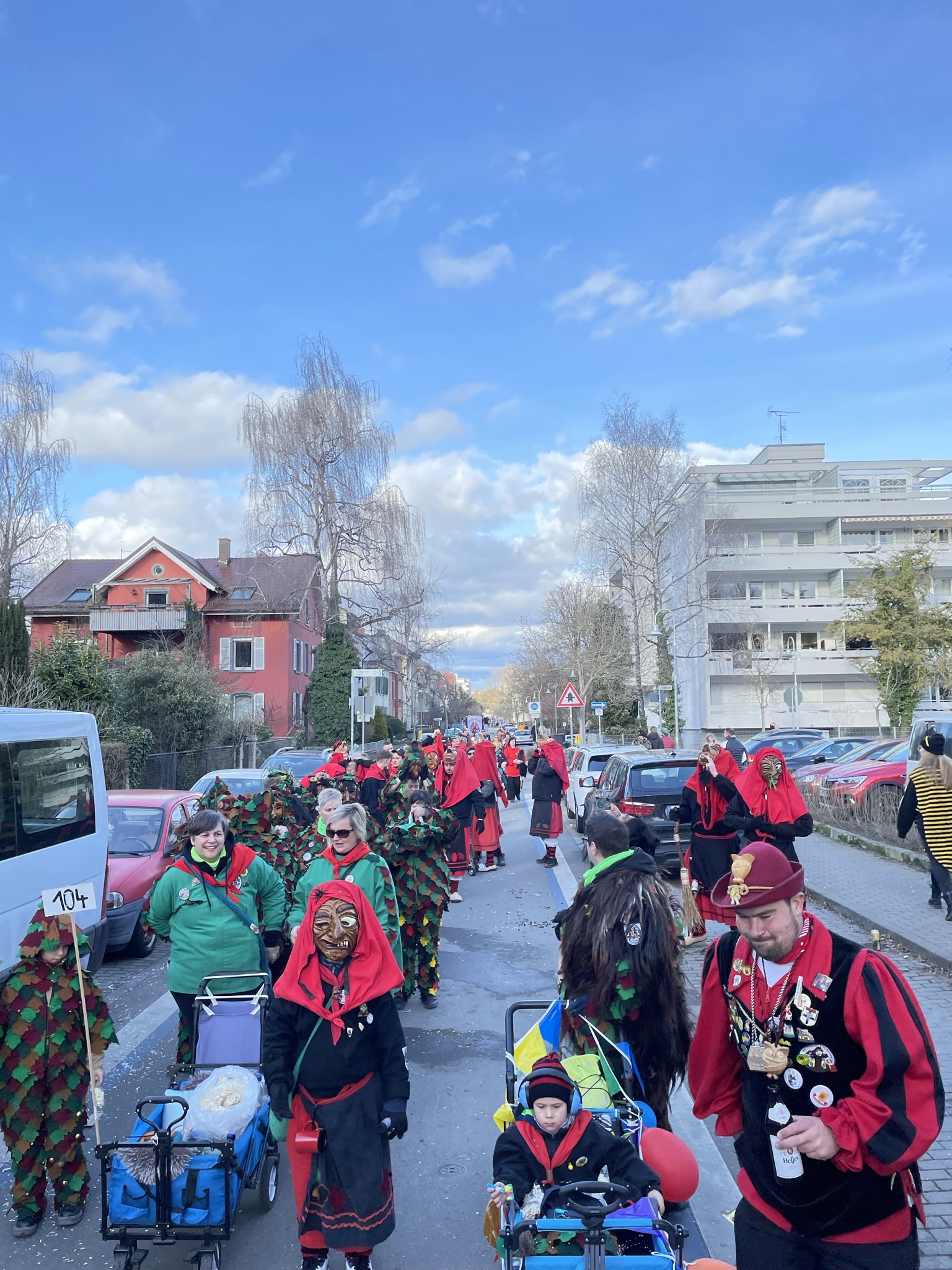 Umzug Konstanz Bruderhof Waldschrat Zunft
