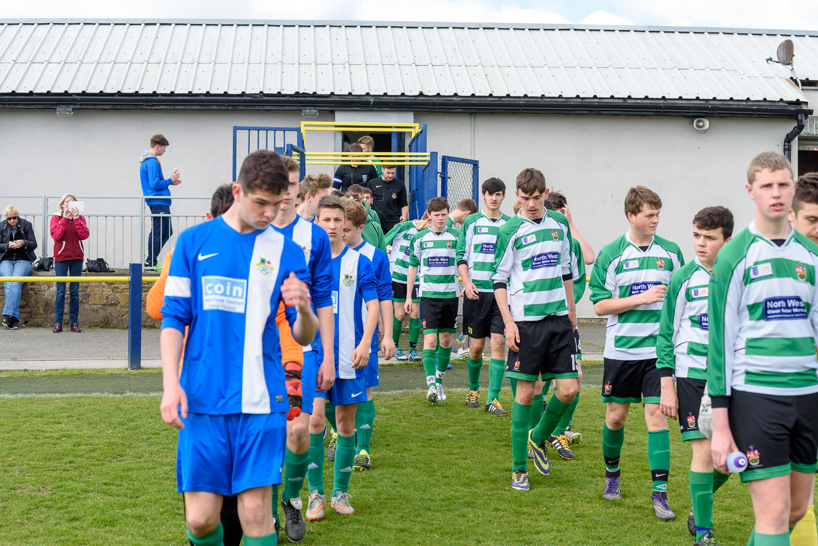 Gin Pit Village iaincrowder