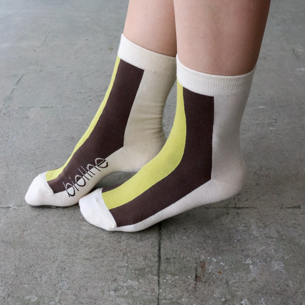 オーガニックコットン素材のサイドロゴ日本製レディース靴下
