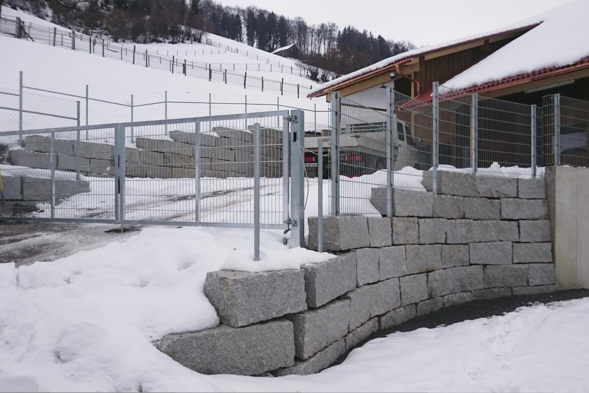 Doppelstabmattenzaun ( Industriezaun ) mit Tor