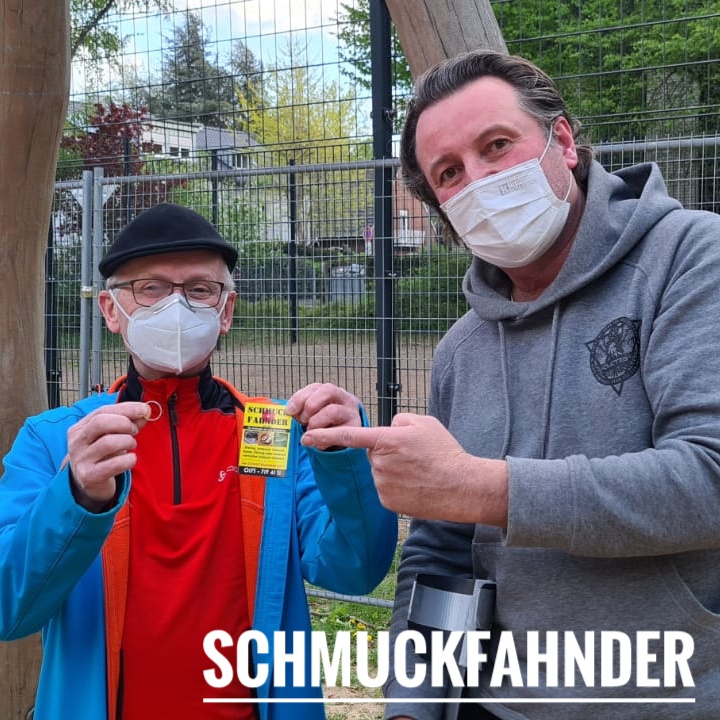 Gedenken an den Schmuckfahnder  